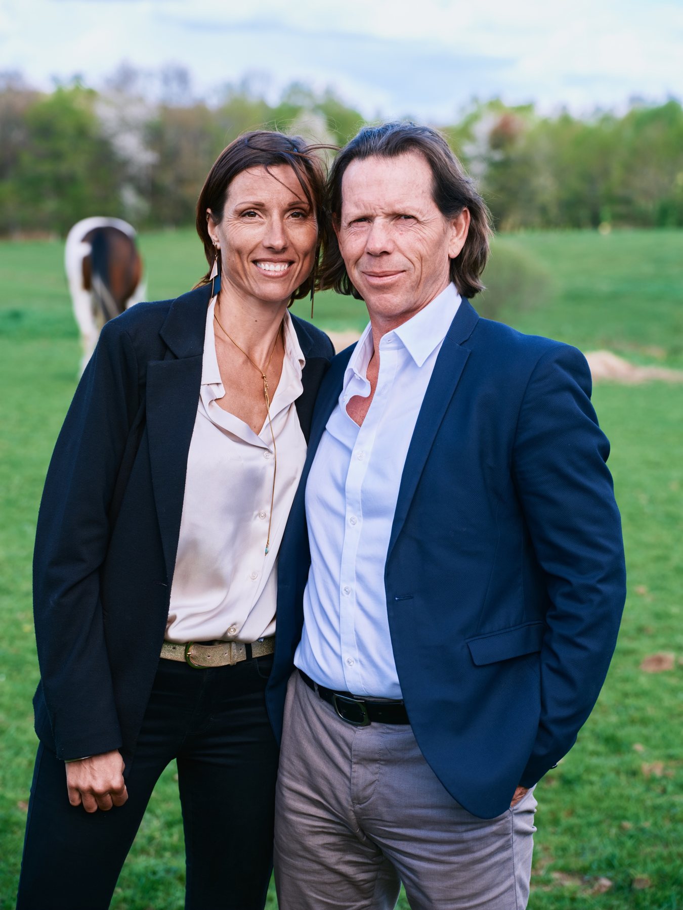 Aude et Bertrand photographiés dans leur univers de marque