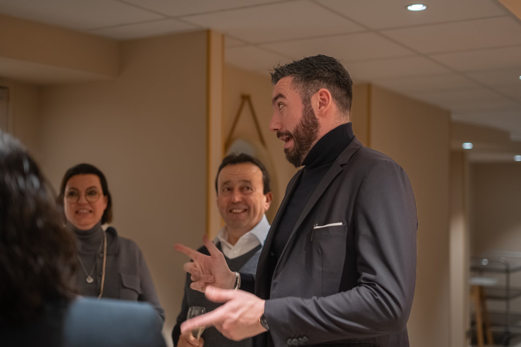 Échanges professionnels au Novotel Montpellier